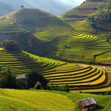 Nhat Sapa Hostel Экстерьер фото